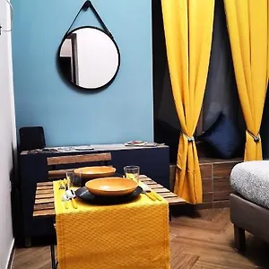 Trebis Naples