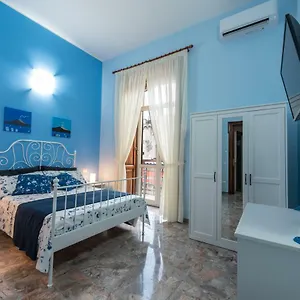 דירה Casa Fiorito, נאפולי