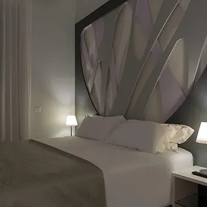 Appartement Dioniso's Luxury Municipio, Napels